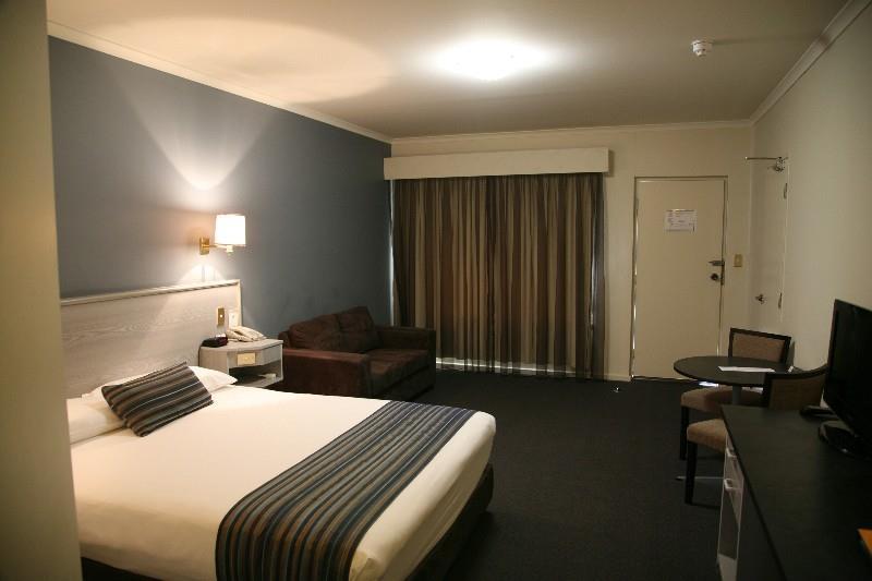 Motel Ibis Styles Adelaide Manor Zimmer foto