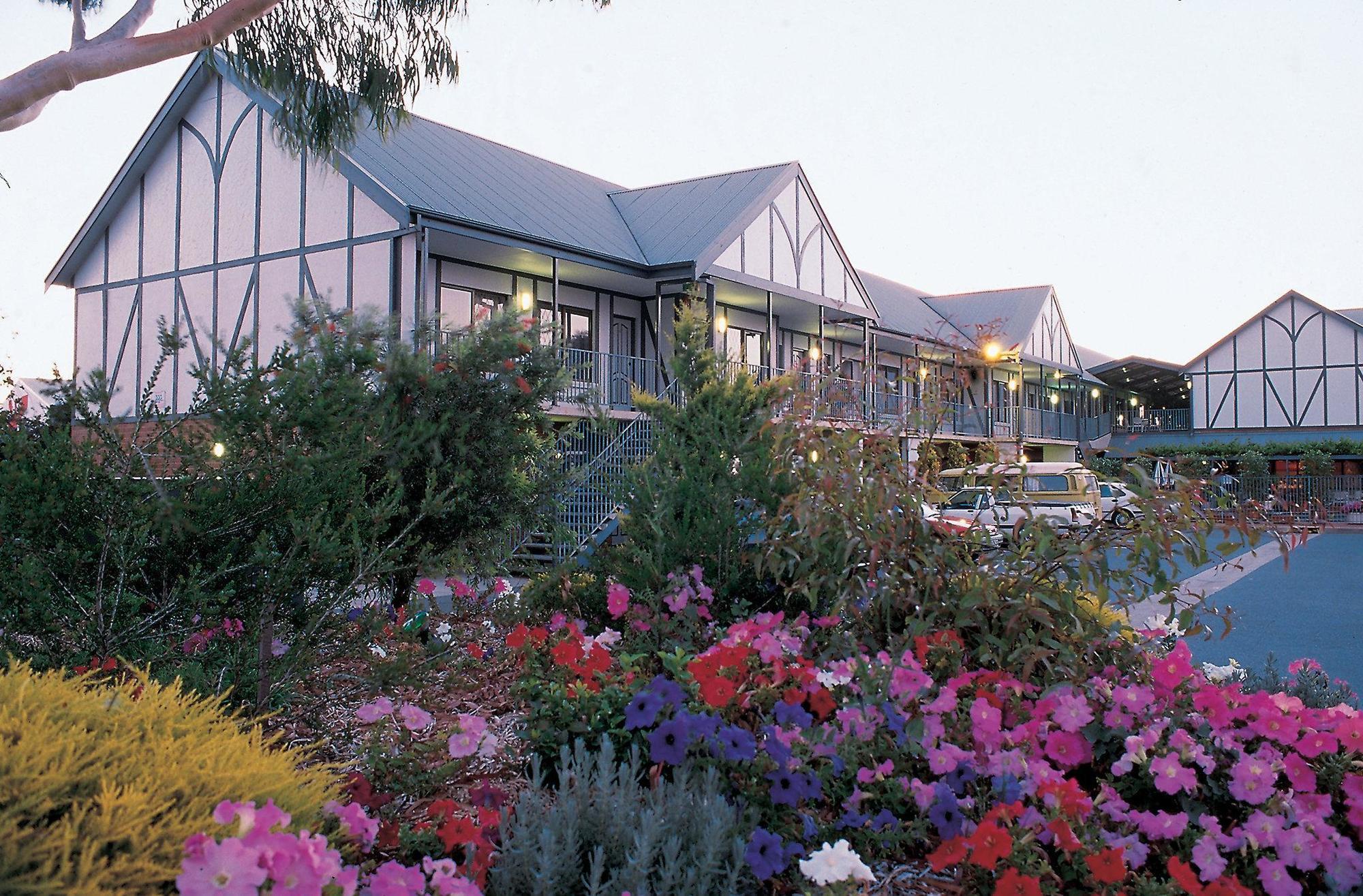 Motel Ibis Styles Adelaide Manor Exterior foto