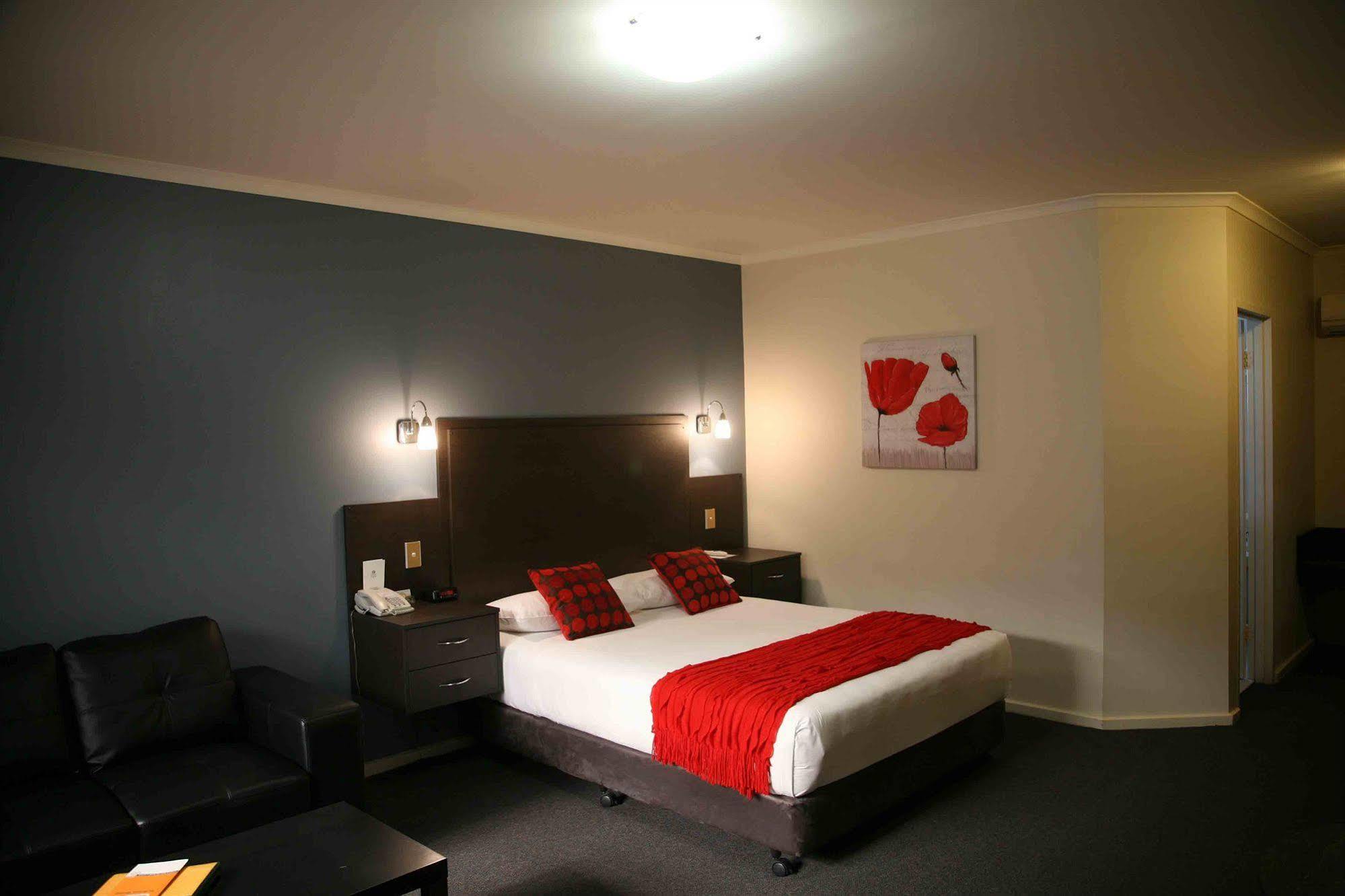 Motel Ibis Styles Adelaide Manor Exterior foto