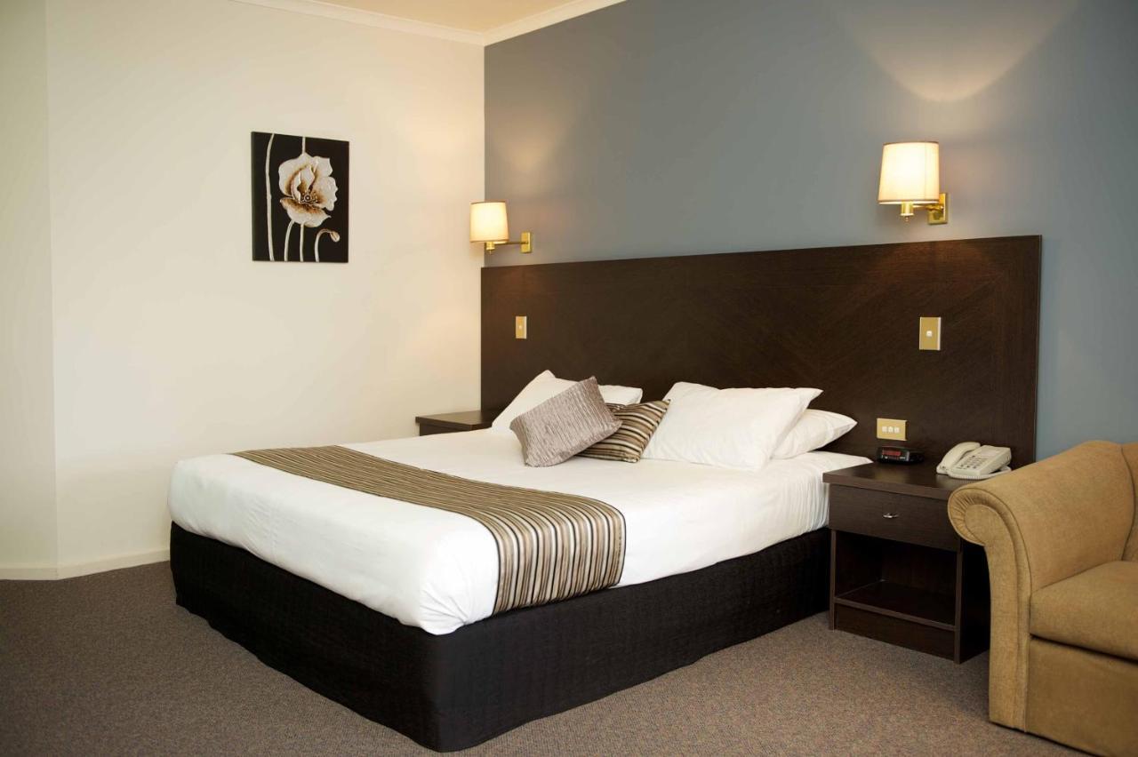 Motel Ibis Styles Adelaide Manor Exterior foto